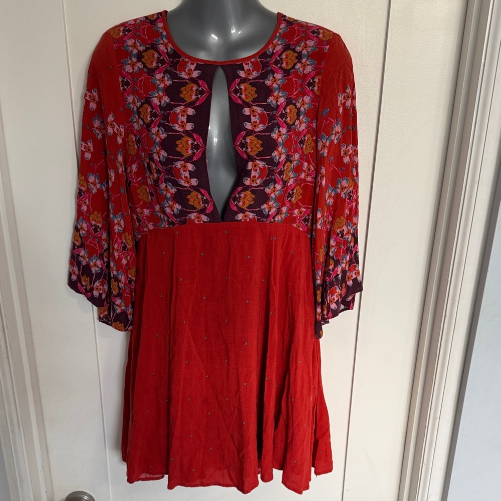 Ecote Floral Orange Plunge Neck Bell Sleeve Mini Dress Medium Bohemian Party